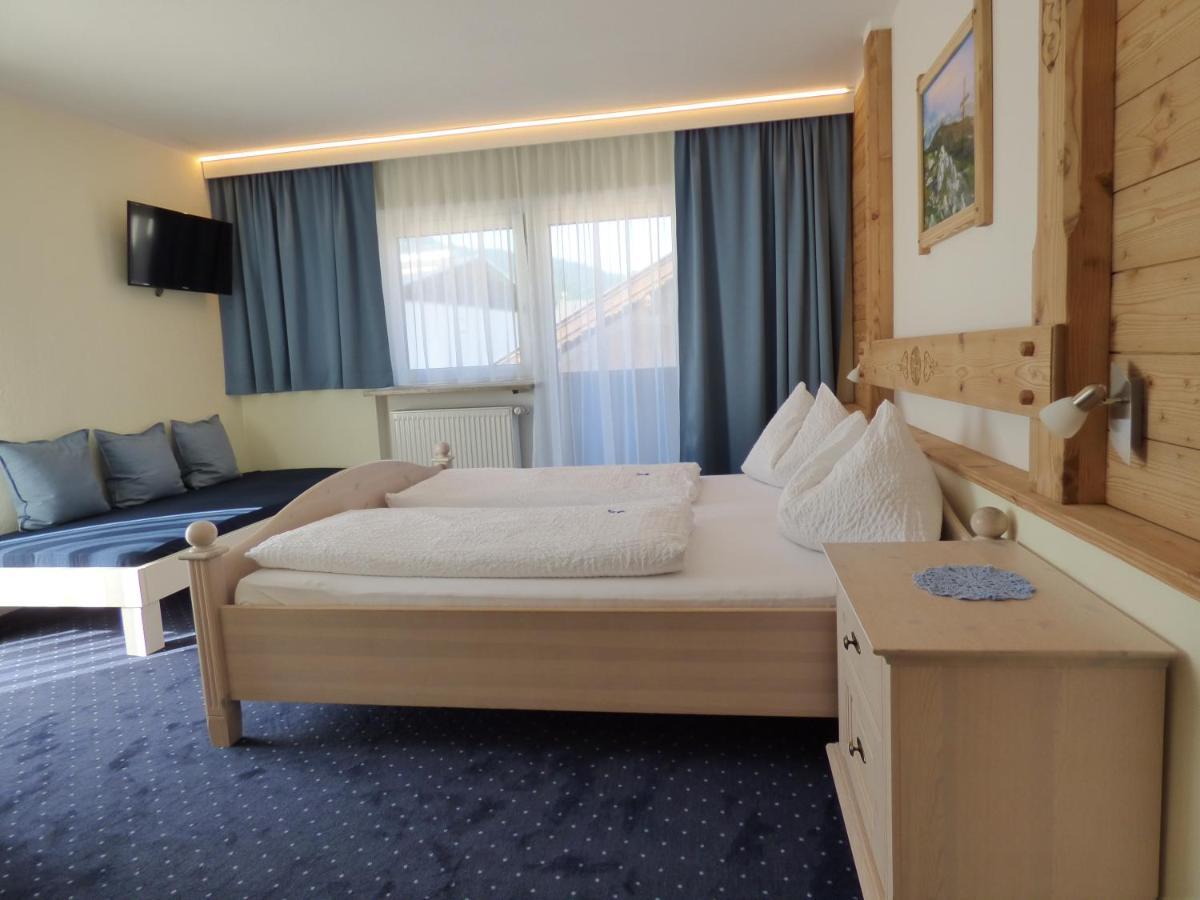 Panoramahotel St. Johann in Tirol Exterior foto
