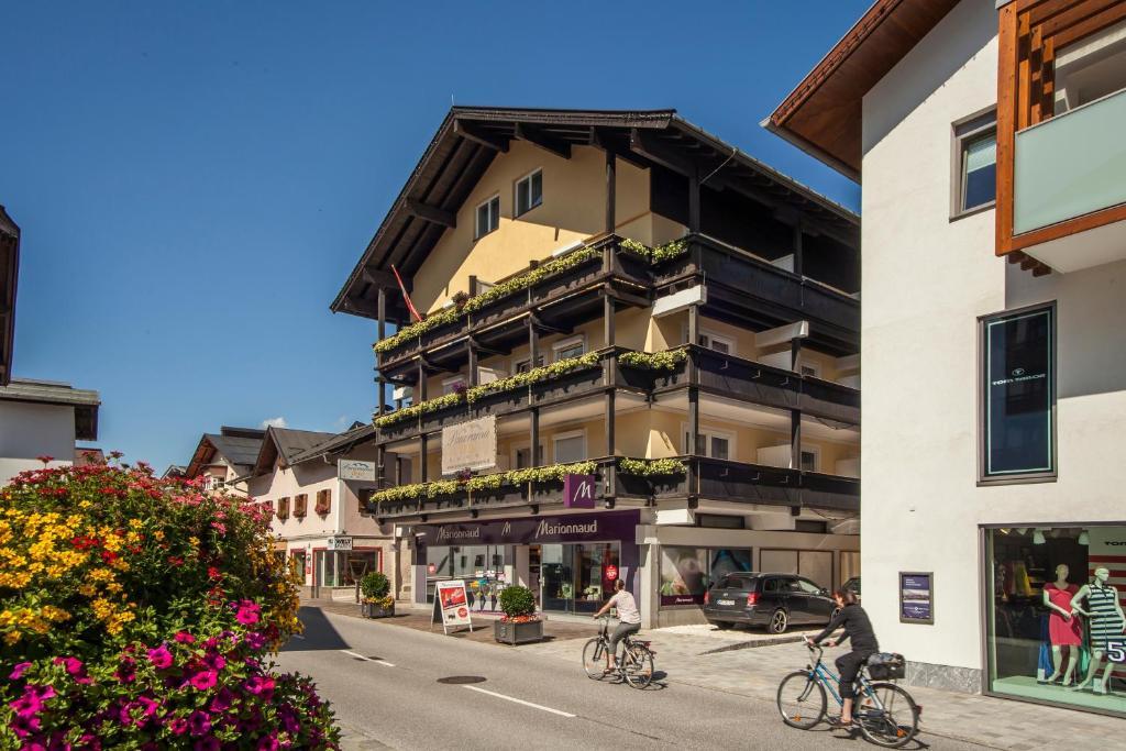 Panoramahotel St. Johann in Tirol Exterior foto